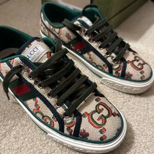 Gucci Sneakers